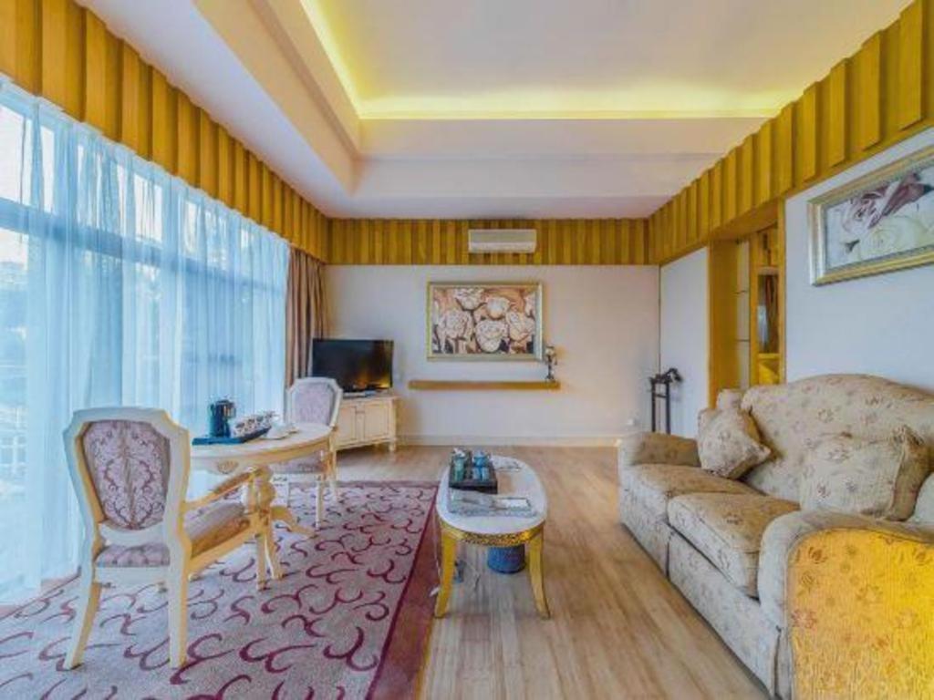 Ocean Spring Metropark Hotel Zhuhai Esterno foto