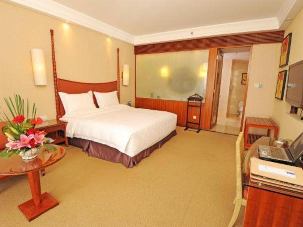Ocean Spring Metropark Hotel Zhuhai Esterno foto