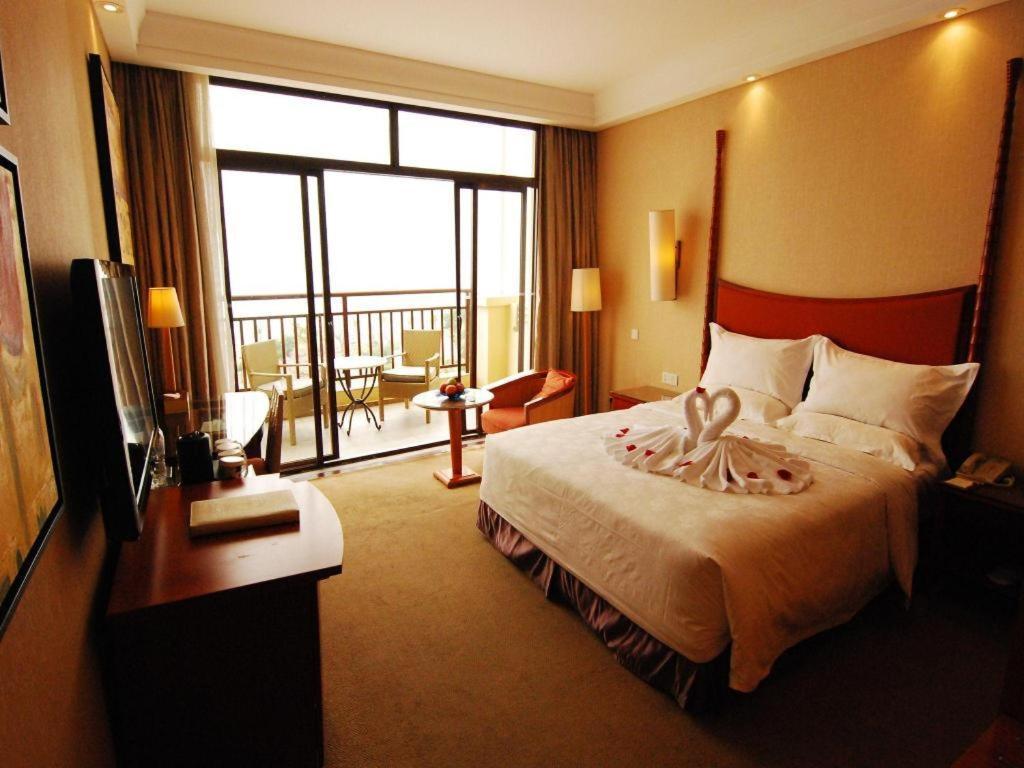 Ocean Spring Metropark Hotel Zhuhai Esterno foto