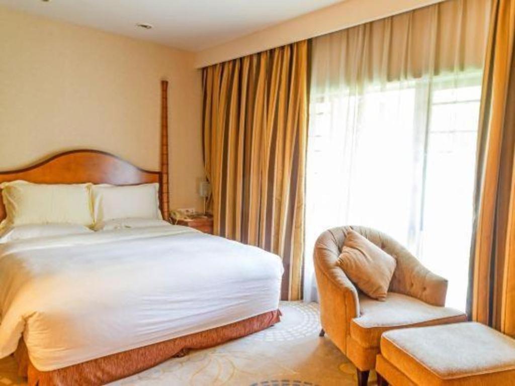 Ocean Spring Metropark Hotel Zhuhai Esterno foto