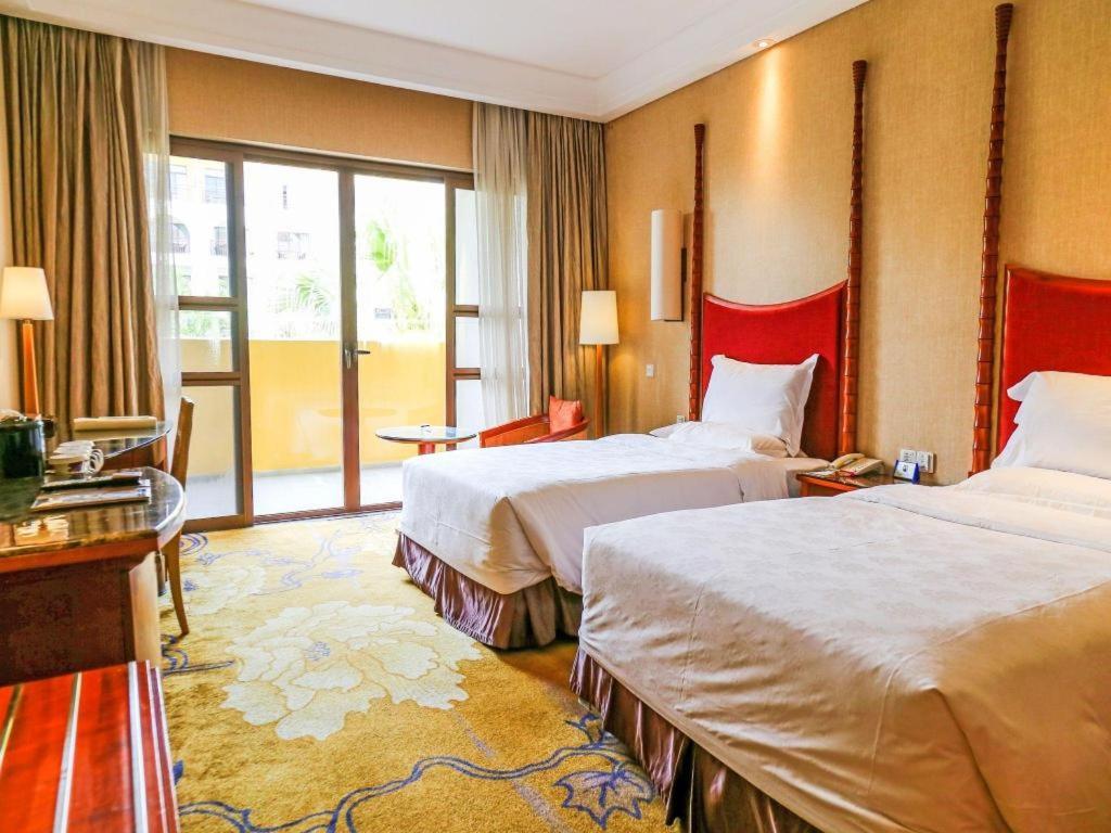 Ocean Spring Metropark Hotel Zhuhai Esterno foto